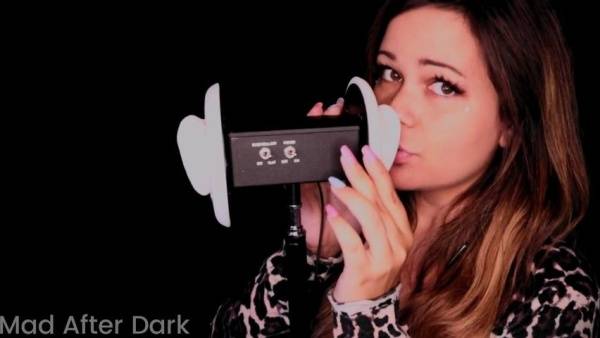 Mad After Dark ASMR - Moaning Ear Eating Dirty Talk French English Smoking Weed - Britain - France on ladyda.com