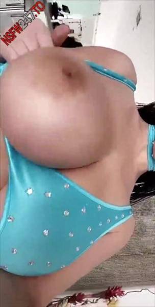 Angela White snaps on porn set snapchat premium xxx porn videos on ladyda.com