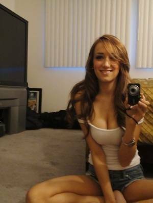 Petite babe Victoria Rae Black makes a few self shots showing off naked body on ladyda.com