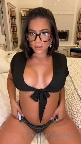 Lenatheplugxxx Pregnant Blowjob OnlyFans - 08 September 2020 - I caught you breaking some rules in the office on ladyda.com