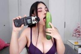 ASMR Wan Cucumber Licking Video Leaked on ladyda.com
