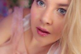 Valeriya ASMR Sweet Morning With Me Video on ladyda.com