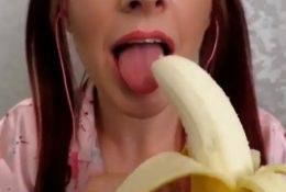 Flirty ASMR Banana Sucking Video on ladyda.com