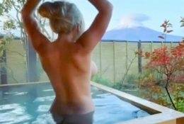 Jessica Nigri Nude Morning Bath on ladyda.com