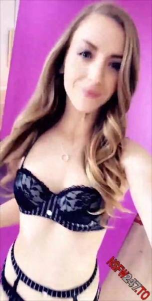 Karla Kush sexy outfit tease snapchat premium xxx porn videos on ladyda.com