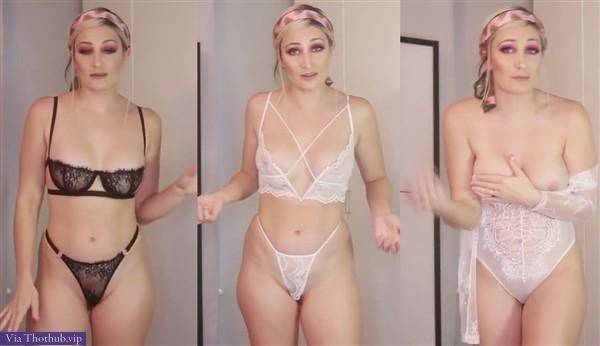 Holly Wolf Nude Lingerie Try On Haul Video on ladyda.com