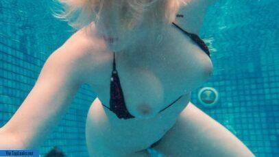 Stefania Ferrario Nude Underwater Pool Onlyfans Set Leaked on ladyda.com