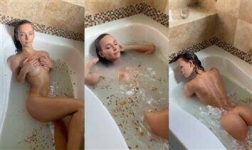 Rachel Cook Nude Patreon Bathtub Teasing Video Leaked on ladyda.com