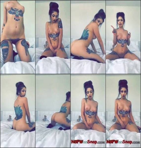 Taylor White black vib & pink dildo masturbation snapchat premium 2018/12/11 on ladyda.com