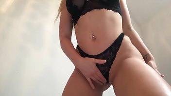 Ashley Emma black bikini - OnlyFans free porn on ladyda.com