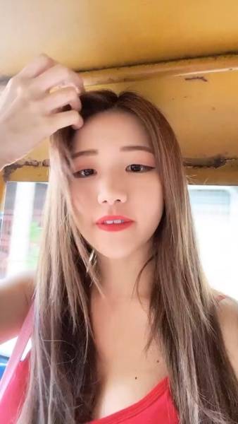 Siew Pui Yi nude video on ladyda.com