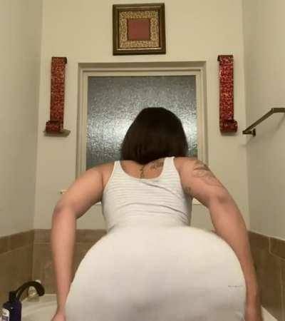 Nude Tiktok Leaked Chubby girl twerking big ass on ladyda.com