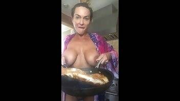 Aubrey Black naked cooking onlyfans porn videos on ladyda.com
