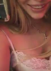 Drunk russians showing tits on periscope - Russia on ladyda.com