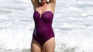 Katy Perry Shows Off Her Boobs 26 Butt in a Swimsuit on the Beach in Hawaii (52 Photos) Mega on ladyda.com