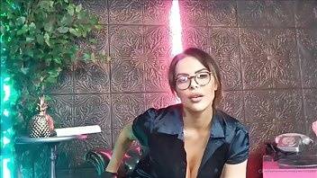 Maxierhoads Full video I'm your tall boss who LOVES to wear lea xxx onlyfans porn on ladyda.com
