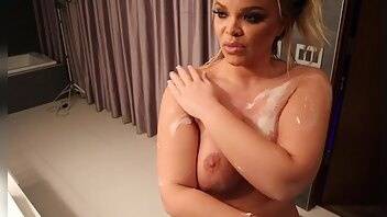 Trisha Paytas Nude Body Lotion Massage Onlyfans XXX Videos Leaked on ladyda.com