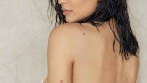Kylie Jenner Nude Swimsuit Photoshoot Leaked Mega on ladyda.com