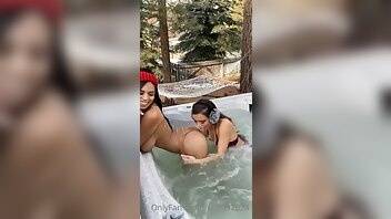 Lana Rhoades Onlyfans Tub Lesbian Porn XXX Videos Leaked on ladyda.com