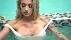 Summer Soderstrom Sexy Avatar in Pool Delphine on ladyda.com