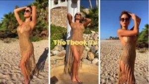 Brittney Palmer sexy on the beach thothub on ladyda.com