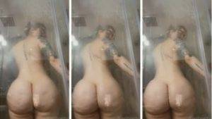 Jen Bretty fat ass in the shower thothub on ladyda.com