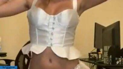 Bella Thorne See-Through Lingerie Onlyfans Video Leaked on ladyda.com
