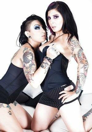 Goth models play with their tatted tight bodies and pussies on ladyda.com