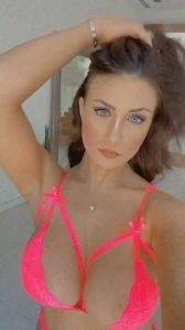 Jessica Bartlett nice Girl on ladyda.com