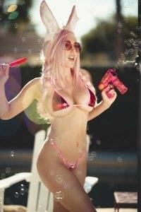 Jessica Nigri Pink Bunny on ladyda.com