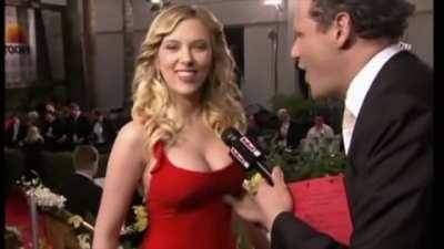Scarlett Johansson getting her tit groped on ladyda.com
