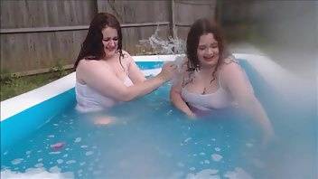 Honey BunTV Wet Shirt Water Balloons | ManyVids Free Porn Videos on ladyda.com