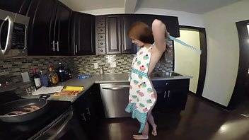 Imyourgfe naked bacon nudity/naked cooking food porn video manyvids on ladyda.com