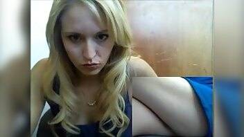 Gingerbanks more crazy library shows 18 xxx video on ladyda.com