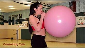 Cassandra cain balloon pop punishment xxx video on ladyda.com