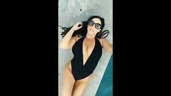 ANGELA WHITE sunbathing by the pool premium free cam snapchat & manyvids porn videos on ladyda.com