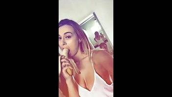 Natalia Starr eats banana premium free cam snapchat & manyvids porn videos on ladyda.com