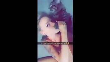 Emma Hix nude lies with cat premium free cam snapchat & manyvids porn videos on ladyda.com