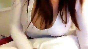 Keisha Grey lies on the bed and twirls her ass premium free cam snapchat & manyvids porn videos on ladyda.com