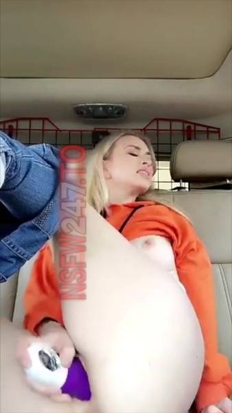 Aria Rayne 10 minutes outdoor in car masturbating snapchat premium xxx porn videos on ladyda.com