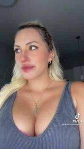 Leaked Tiktok Porn That boobs and even ass at end Mega on ladyda.com