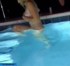 Unhinged teen jumps into pool topless on ladyda.com