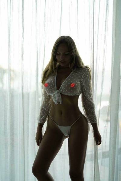 Veronica Bielik Nude Nipple Shirt Onlyfans Video Leaked on ladyda.com