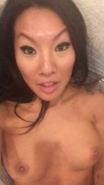 Asa Akira Nude Fingering Masturbation Onlyfans Video Leaked on ladyda.com