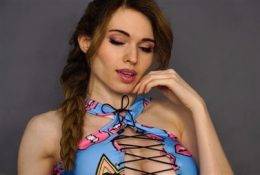 Amouranth NSFW Blue Workout Video on ladyda.com