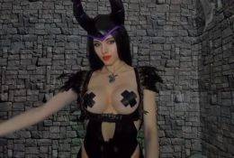 Amouranth Maleficent ASMR Patreon Video on ladyda.com