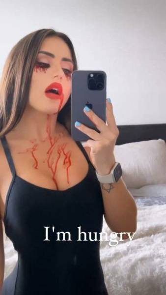 Giovanna Eburneo Bodysuit Zombie Cosplay Video Leaked - Brazil on ladyda.com