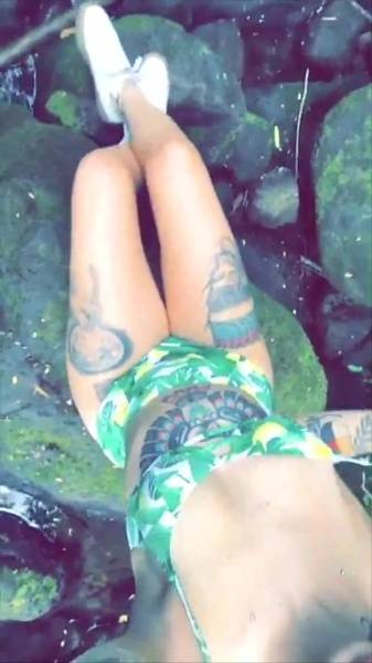 Taylor White no bra forest teasing snapchat premium xxx porn videos on ladyda.com