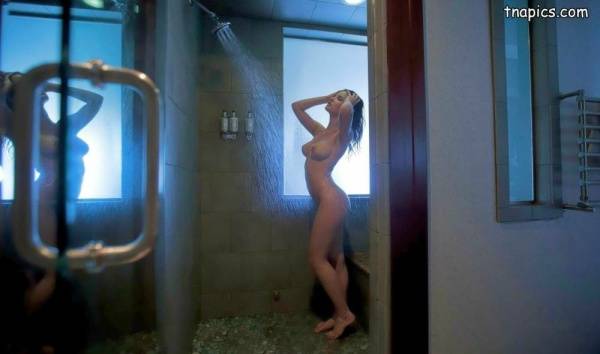 Amanda Cerny Nude on ladyda.com