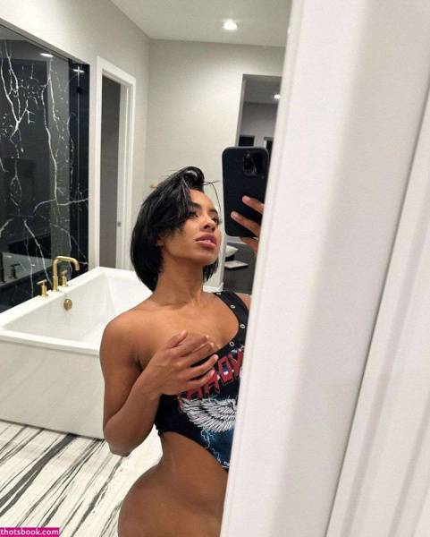Qimmah Russo OnlyFans Photos #12 on ladyda.com